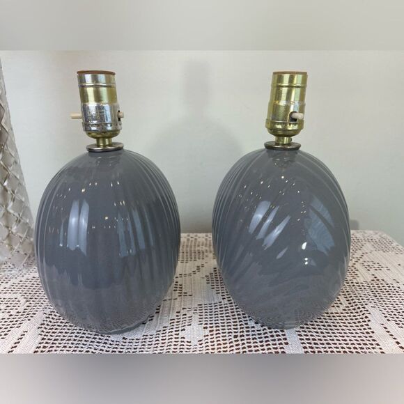 Vintage ceramic seashell textured gray table lamps | Lamp no.1 of the 2 lamps - Picture 4 of 13